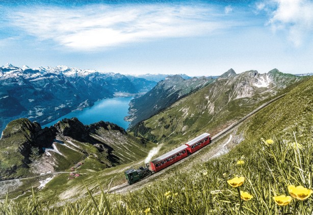 Dampfbahnfahrt Brienz - Brienzer Rothorn mit Blick auf den Brienzersee