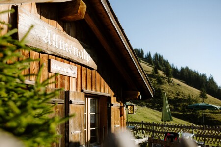 Beizli Kandersteg Allmenalp Anja Zurbruegg TourismusAdelboden Lenk Kandersteg 6