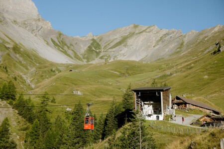 Kandersteg Allmenalp Anja Zurbruegg TourismusAdelboden Lenk Kandersteg