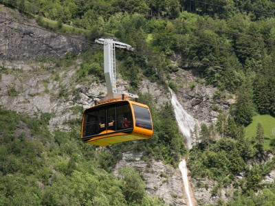 Die Luftseilbahn Lungern - Turren bringt Sie zum Ausflugsziel in der Zentralschweiz