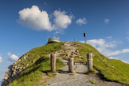 Wengen Maennlichen Royal Walk