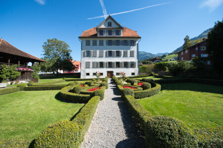 2023 gebaeude aussen mbk