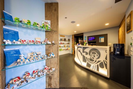 Beatushoehle Verkaufsladen Foto David Birri