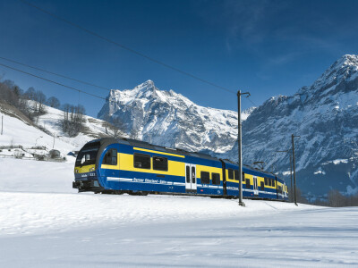 Berner Oberland Bahn im Winter
