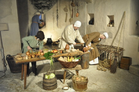 Schloss Spiez Mittelalterszene Turm